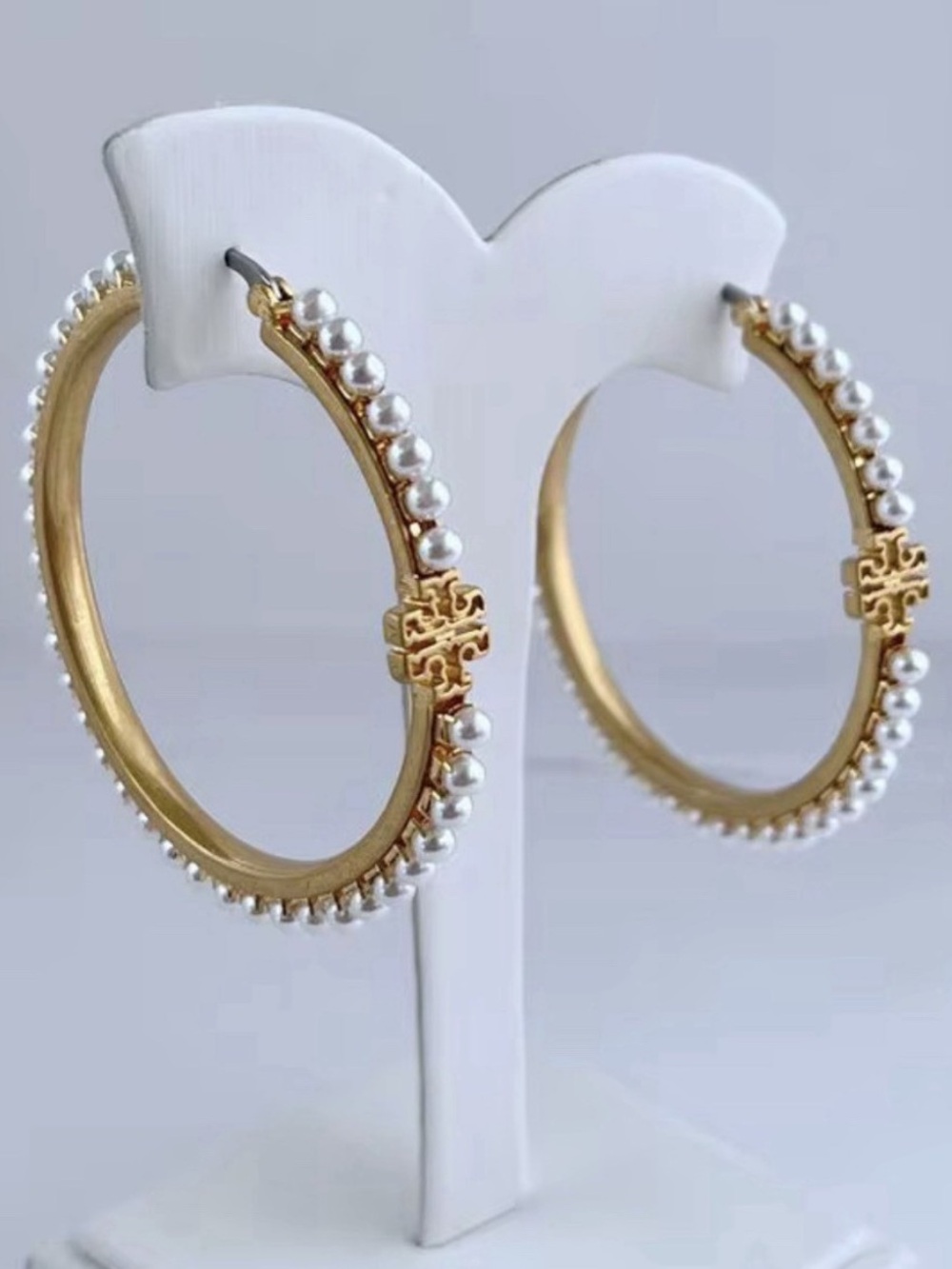 Tory Burch Kira Pearl Large Hoop Earrings Gold White Pearls New